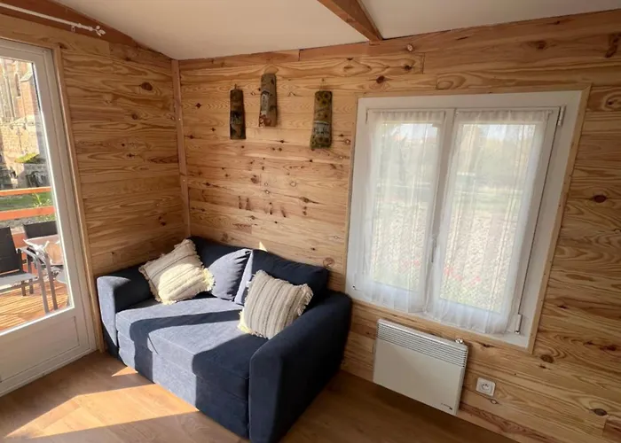 مكان تخييم La Roulotte Des Gaillots Moiremont